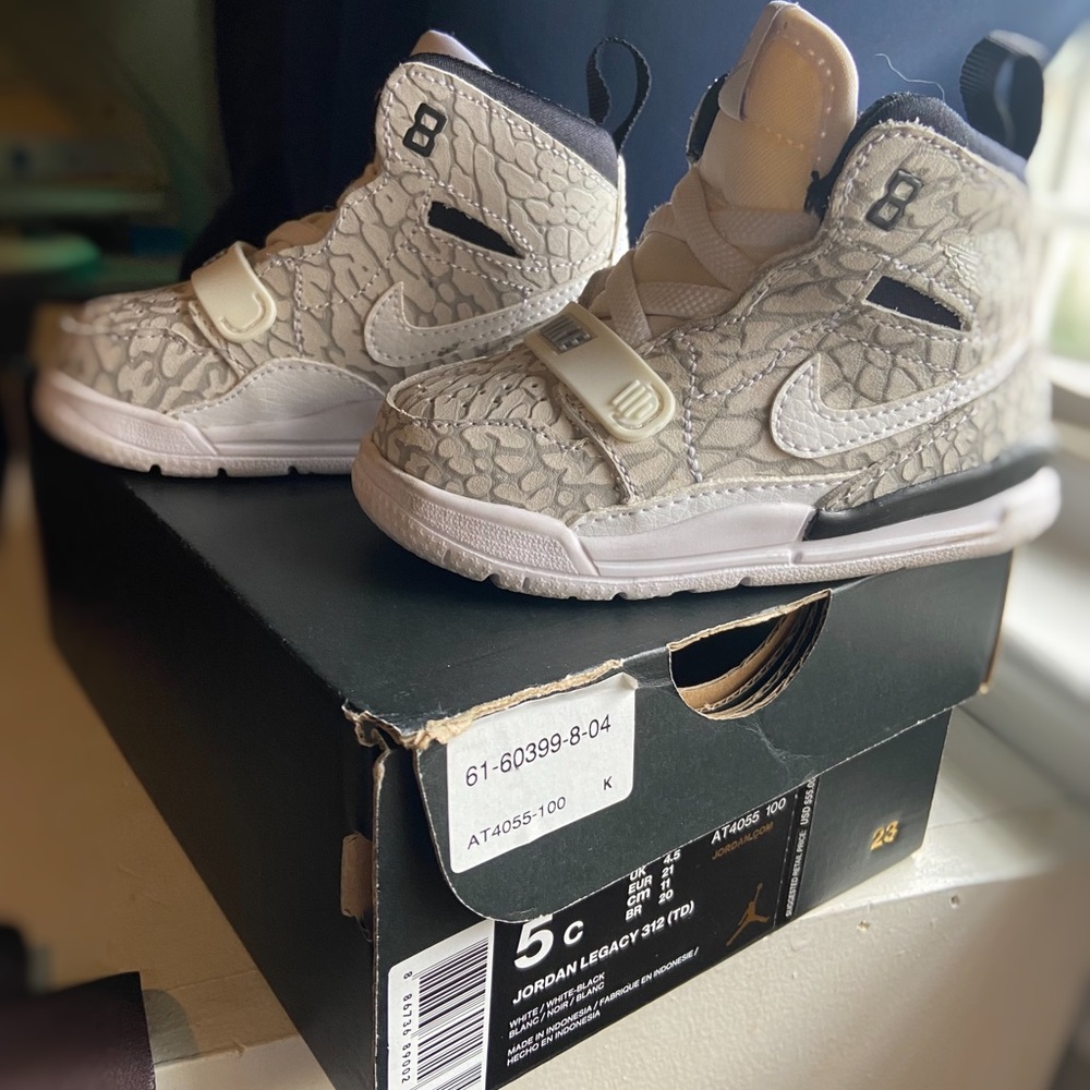 Jordan Legacy 312 Toddlers